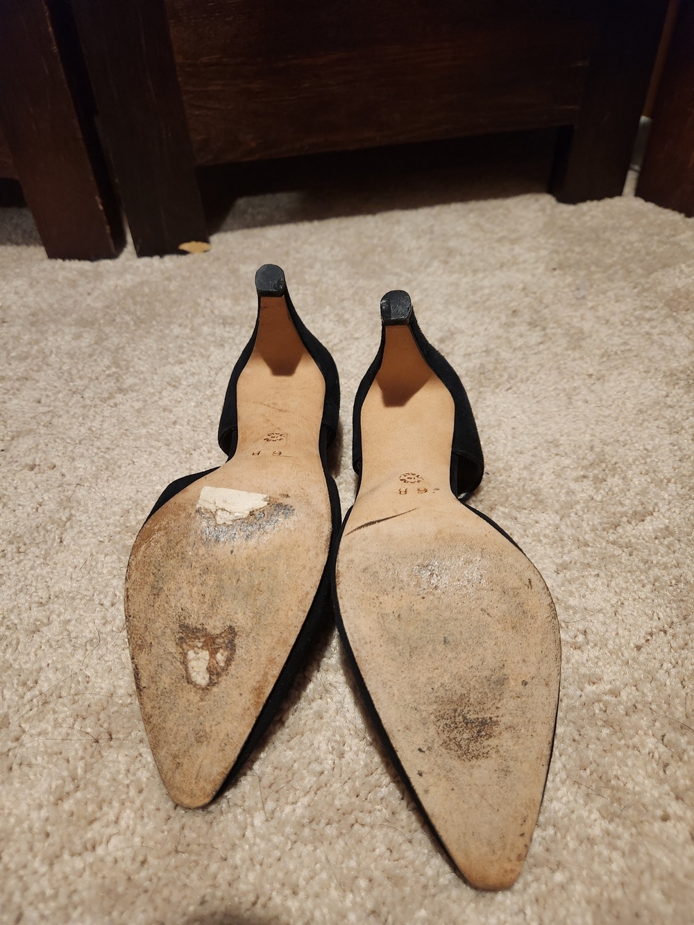 St. John Collection Black Suede Pointed-Toe D'Orsay Heels - Picture 4 of 5